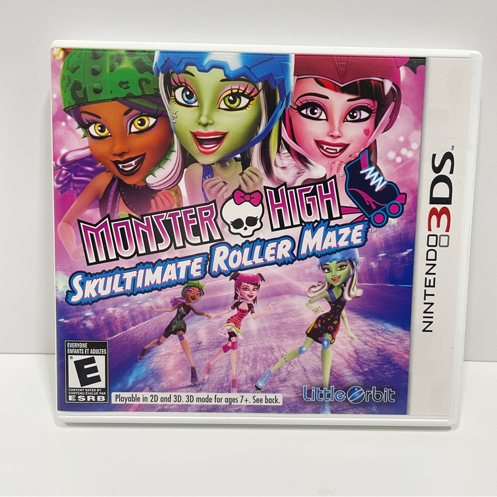 Monster High Skultimate Roller Maze for Nintendo 3DS Game Manual Case